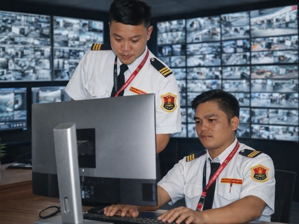 Dịch vụ Bảo vệ Công ty, Nhà máy